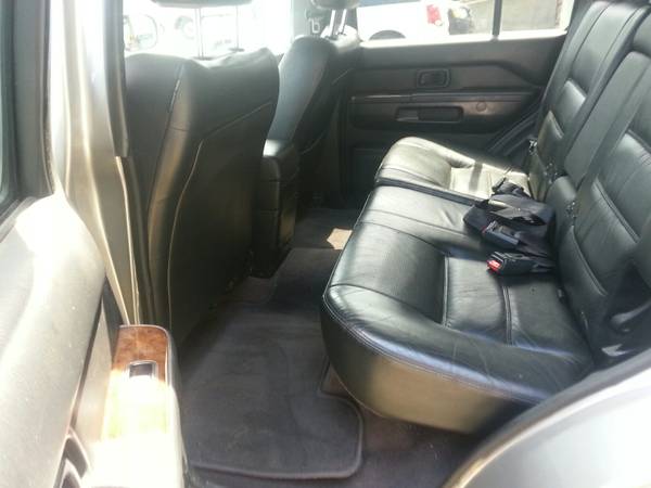 2001 Nissan Pathfinder LE 4x4 - Minor Off Road Build - Thousands in