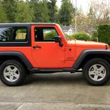 2013 JK, 6-speed, hardtop, 17" wheels...