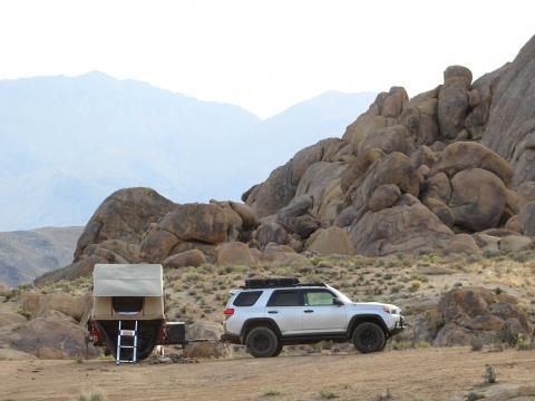 5th gen 4Runner overlanding North America - Alabama hills off road trailer