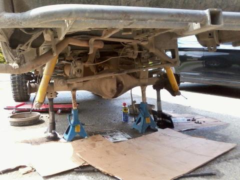 4runner rear axle removal