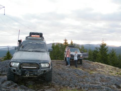 Skutz Falls to Tadjiss Lake, and camping with a view