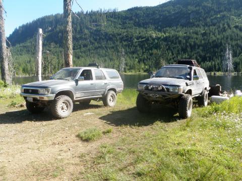 Sherk Lake, BC - 4Runners off road 4x4