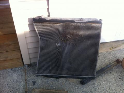 3rd gen 4runner broken radiator