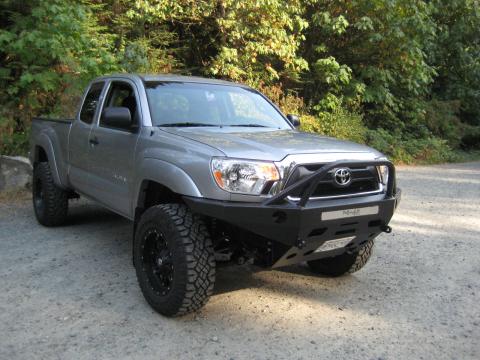 Tacoma lift 2005 to 2014 Fabtech Dirt Logic 3 "