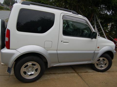 2003 suzuki jimny, right hand drive 60000 klm, 5 spd, like new, ph 250 923 2485  $15ooo obo