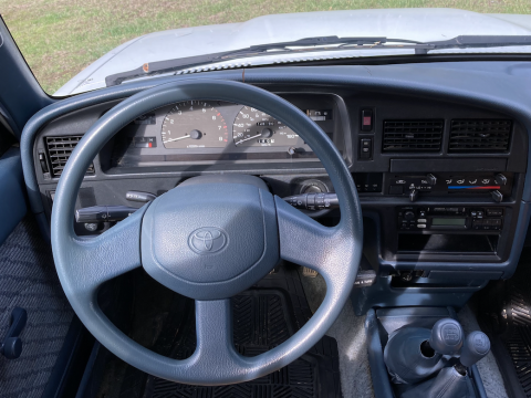 1995 Toyota 4Runner 4x4 - 4cylinder, 5-Speed Manual