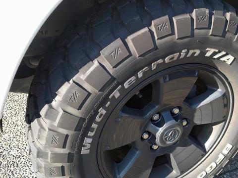 BFG KM2's 265/70/17 load E