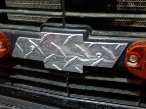 I know its a GMC but the grill was all kinds of broken, so i replaced it and Justin made me a shiny Chev Logo