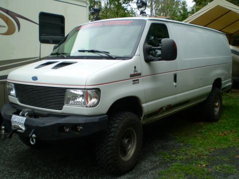 E350 4x4 FORD DIESEL VAN