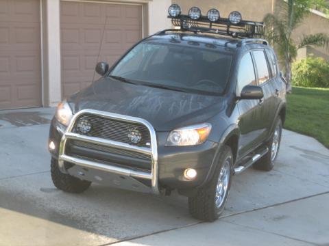 Bush or Winch Bumper or Grill guard for 2002 Rav4 or similar frame width